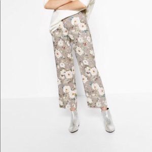 Zara basic gray floral crop trouser pants (L)